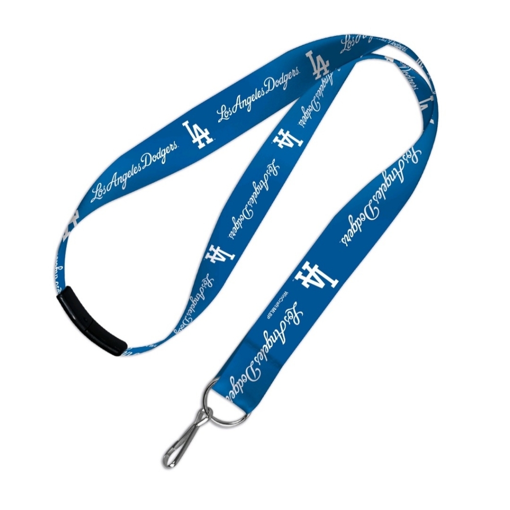 Dodgers Rally Towel & Dodgers Lanyard - Picture 5 of 11